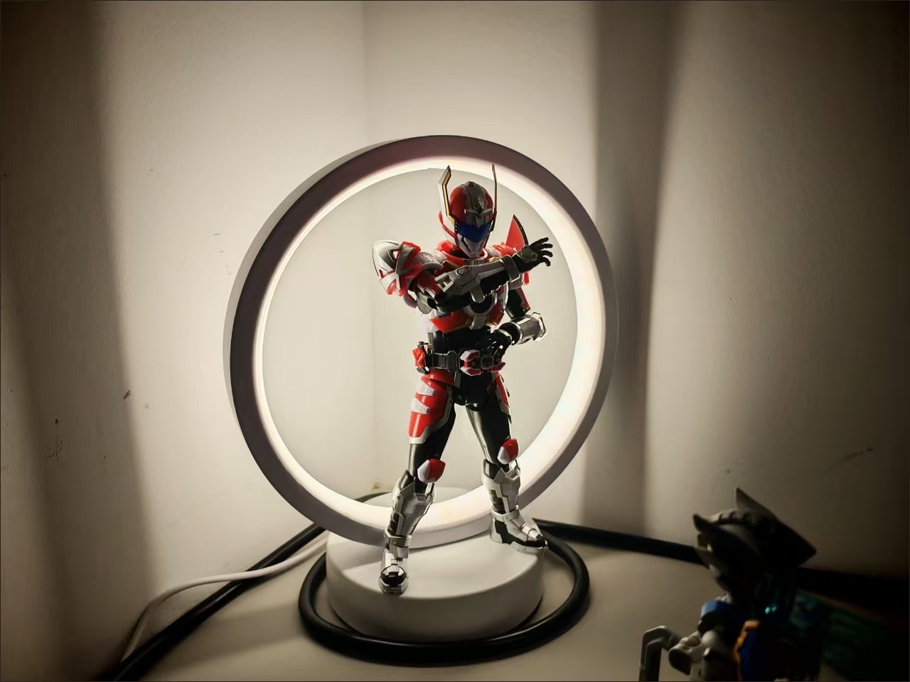 Led Ring Light - Einfache ringförmige Lampe, Nachtlichtmodell und zusätzliche